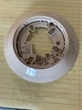 System Sensor B210LP Plug-in Detector Base