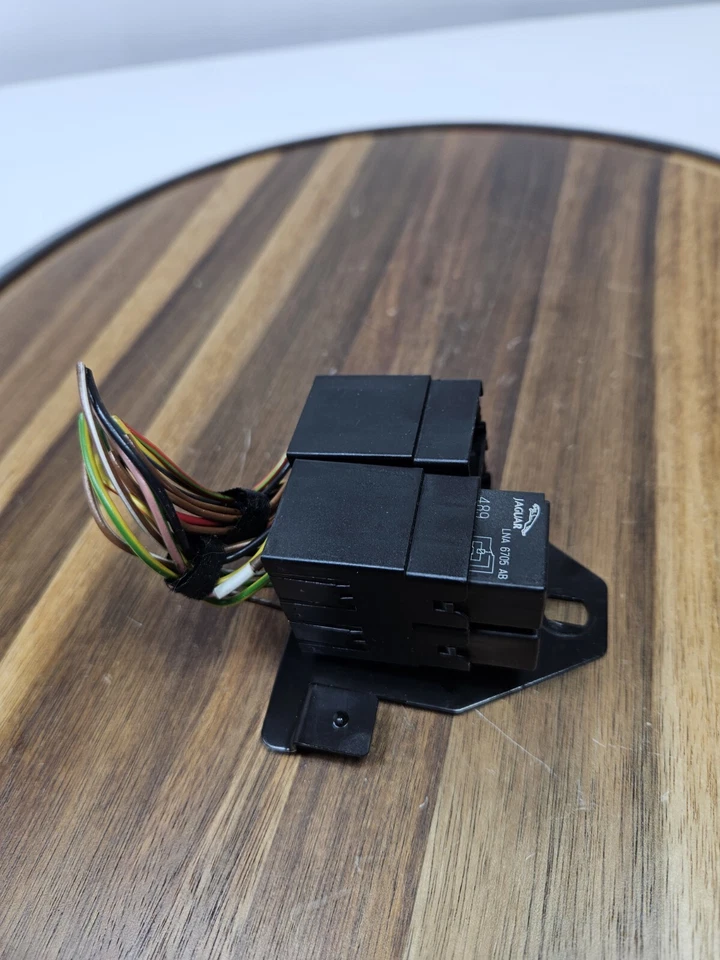 1998 1999 2000 2001-2003 JAGUAR XJ8 MICRO RELÉ JUEGO DE CONTROL P/N LNA6705AB OEM Foto 3 de 4