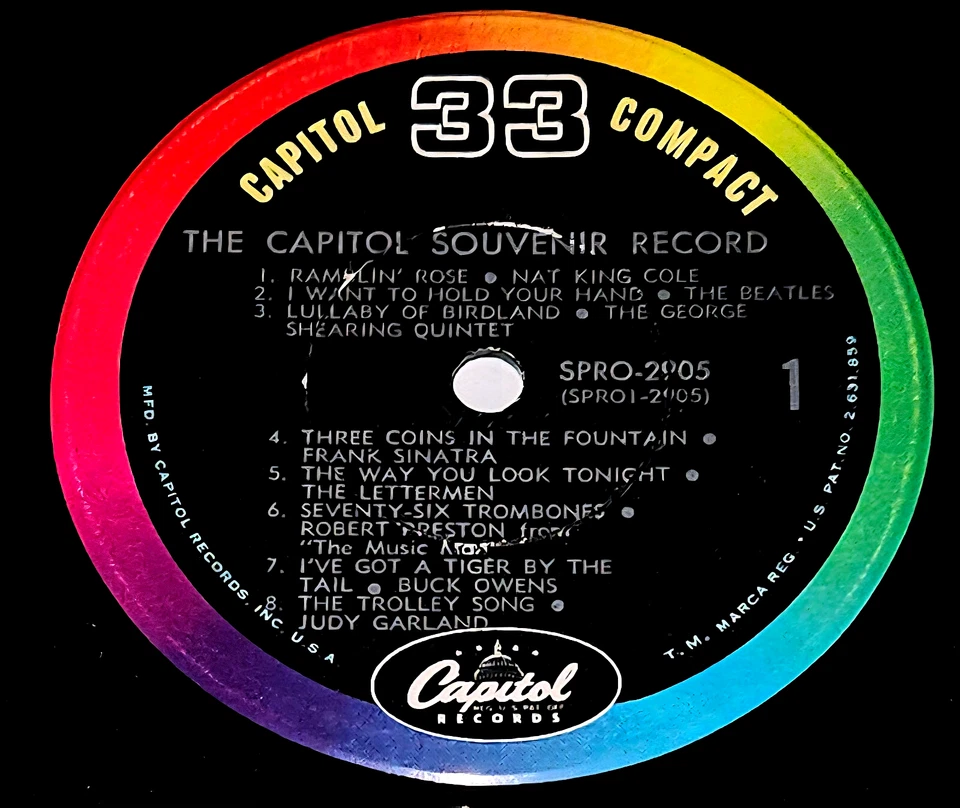 BEATLES MEGA RARE 1965 CAPITOL SOUVENIR RECORD COMPACT 33 SPRO-2905 WITH SLEEVE - Image 4 of 4