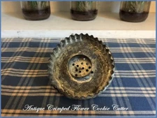 Primitive Antique TIN flatback pierce FLOWER Vtg Cookie Cutter Strap Handle AAFA