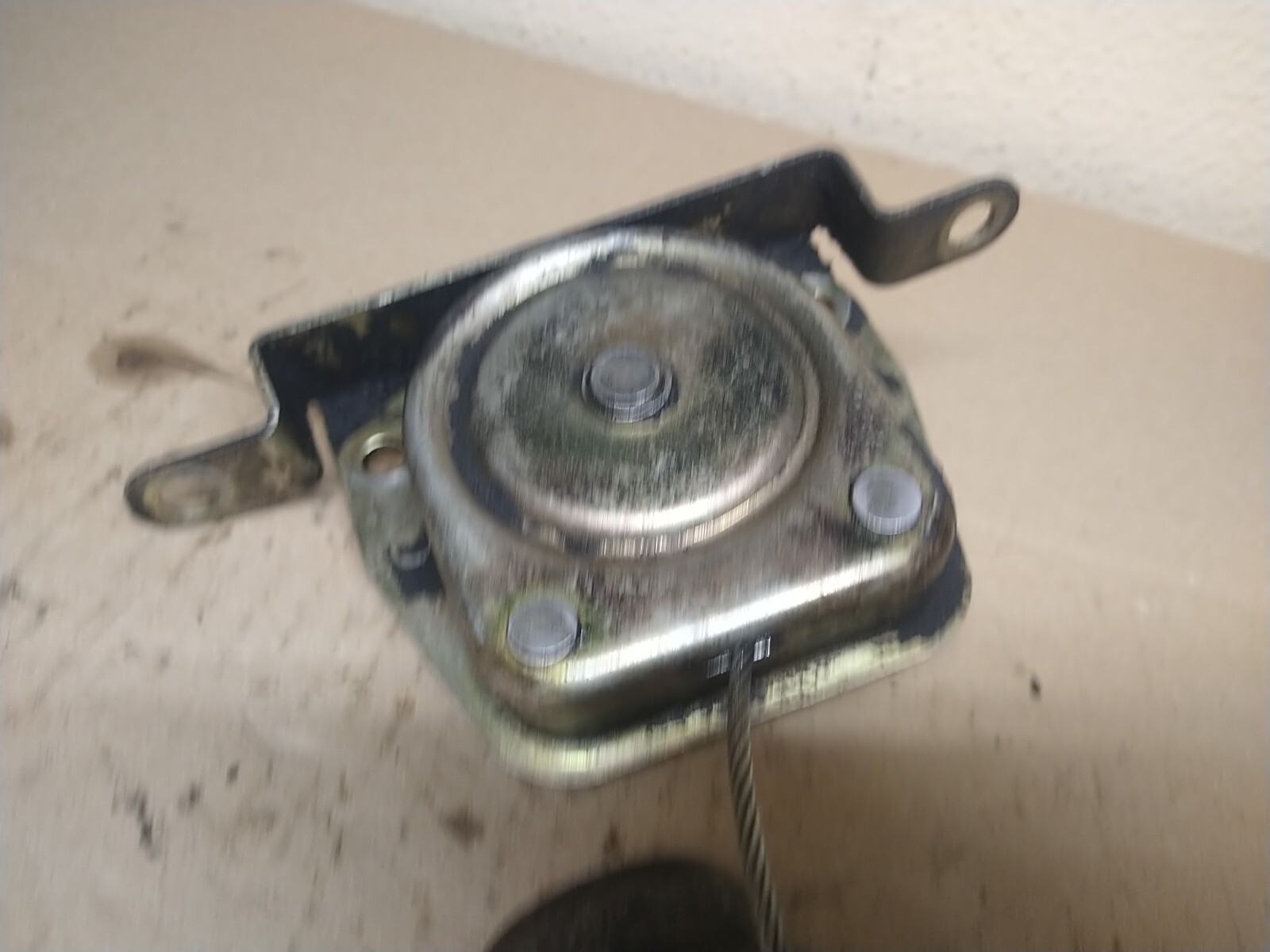 1990-2005 Chevrolet Astro Van, GMC Safari Spare Tire Carrier Hoist Wheel Winch | eBay