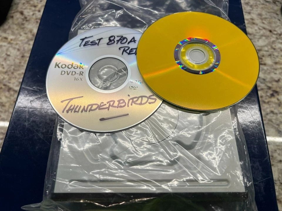 Plextor PX-870A DVD/CD/CDRW Drive - Tested Working - Image 2 of 4