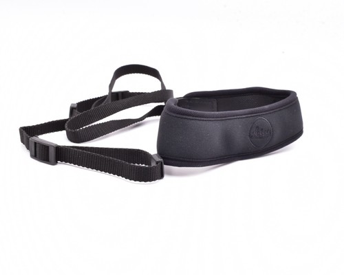 Leica Logo Black Padded Camera Strap 1-5/8" Width (#13543) - Picture 4 of 4