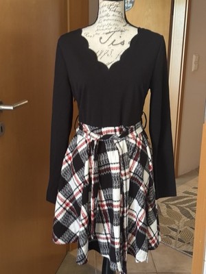 Cupshe Kleid Gr. M Neu mit Etikett Schwarz Karierte Muster Mehrfarbig