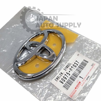 OEM GENUINE TOYOTA 2003-2005 CELICA CHROME FRONT GRILLE EMBLEM