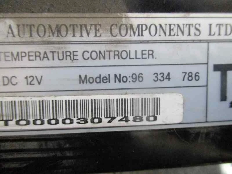 96334786 blocco comando clima per DAEWOO LEGANZA 2.0 CAT 1997 1231739 - Immagine 3 di 3