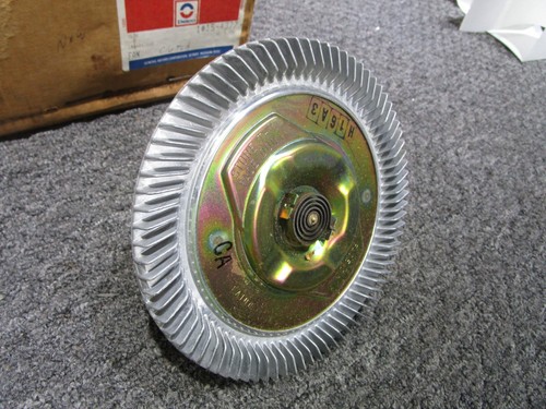 76/82 corvette fan clutch assembly GM NOS! 14047080 15-4377 pace car - Picture 4 of 9