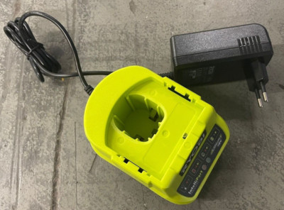 C-Ware Ryobi 18V ONE+ Akku-Ladegerät RC18120 ohne Akku Schnellladegerät