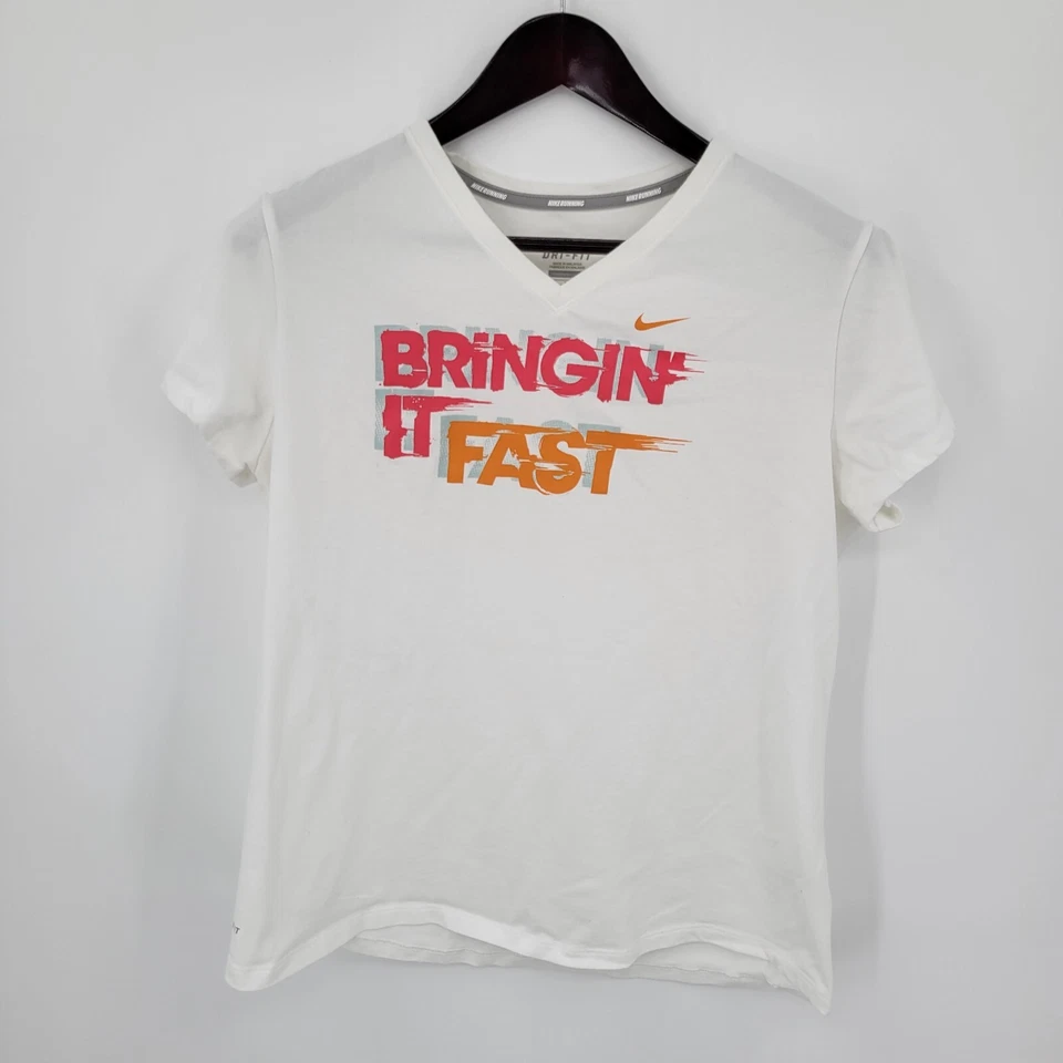 Camiseta Nike feminina XL Bringin it Fast Runners 627054-100 branca - Imagem 2 de 4
