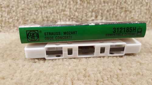 Douglas Boyd Richard Strauss Wolfgang A. Mozart Oboe Concerti Cassette Tape - Picture 5 of 7