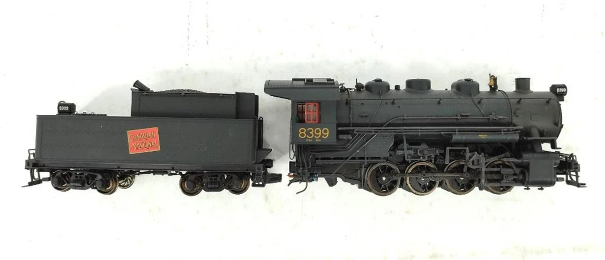 Canadian National 8399 HO Scale 0 8 0 Steam Locomotive and Tender