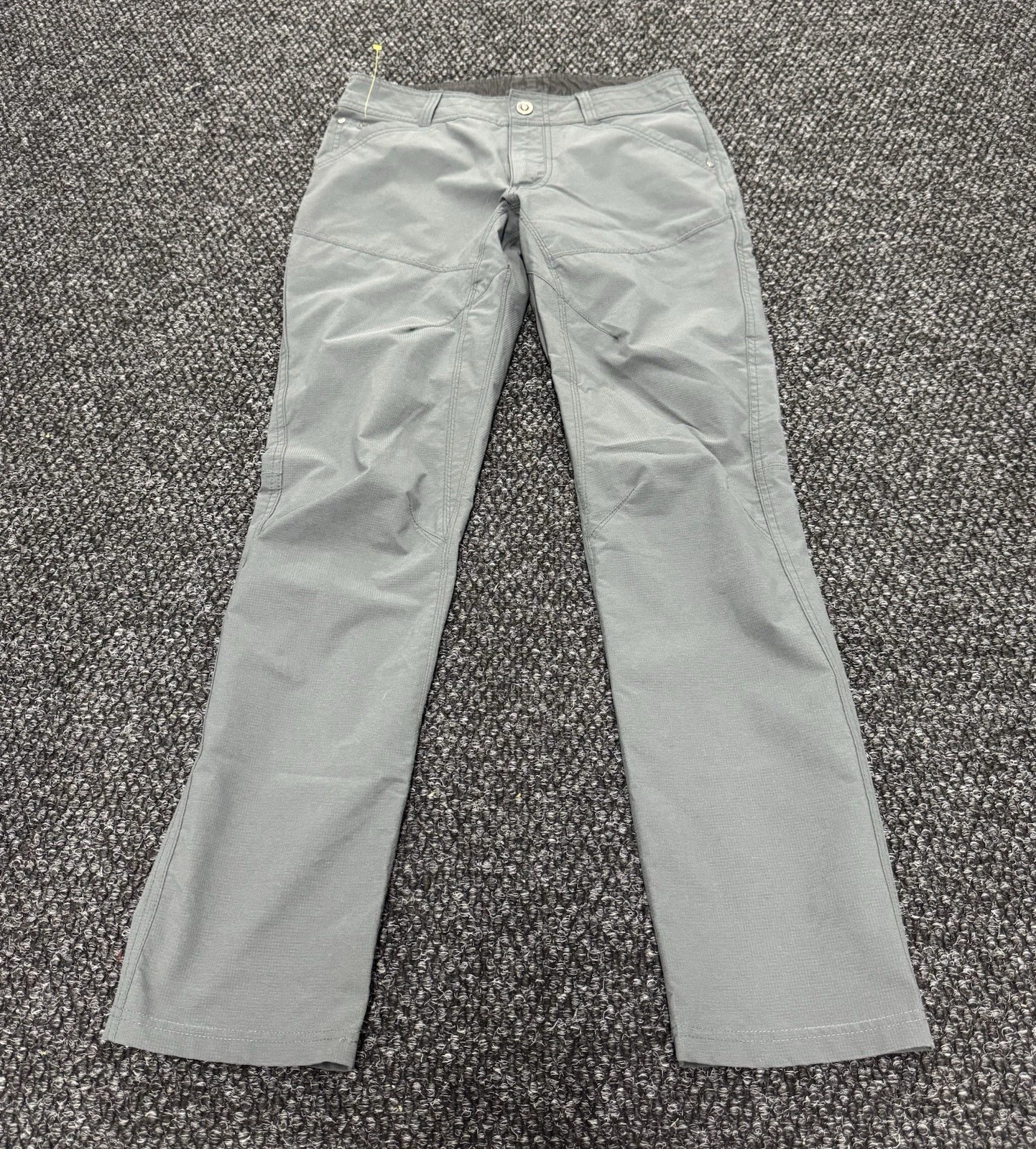 KUHL Silencr Pant Men 30x32 Grey Stretch Hiking Trail Outdoor Lightweight 5166
Opens in a new window