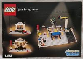 LEGO # 1352 Explosion Studio - Brand New/Factory Sealed - Vintage 2000 Retired
