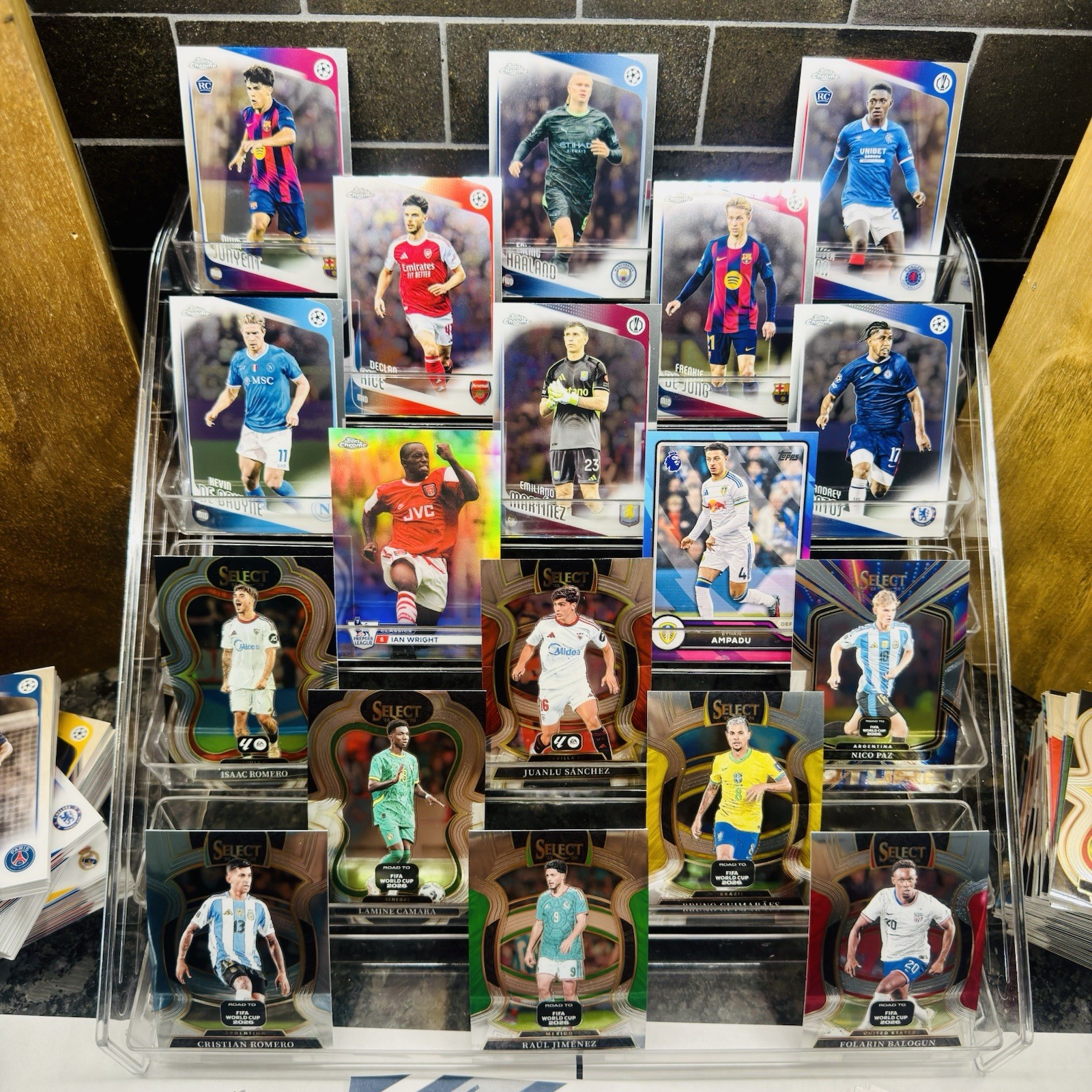 360+ FIFA Soccer Card LOT 2025-26 Topps Chrome Select Prizm RC Inserts Parallels view 6
