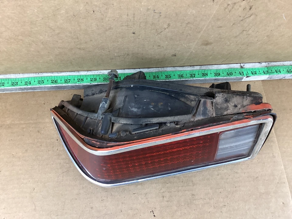 1974-1977 Chevrolet Camaro Rear Left Driver Side Tail Light Assembly 5954111 - Image 2 of 4