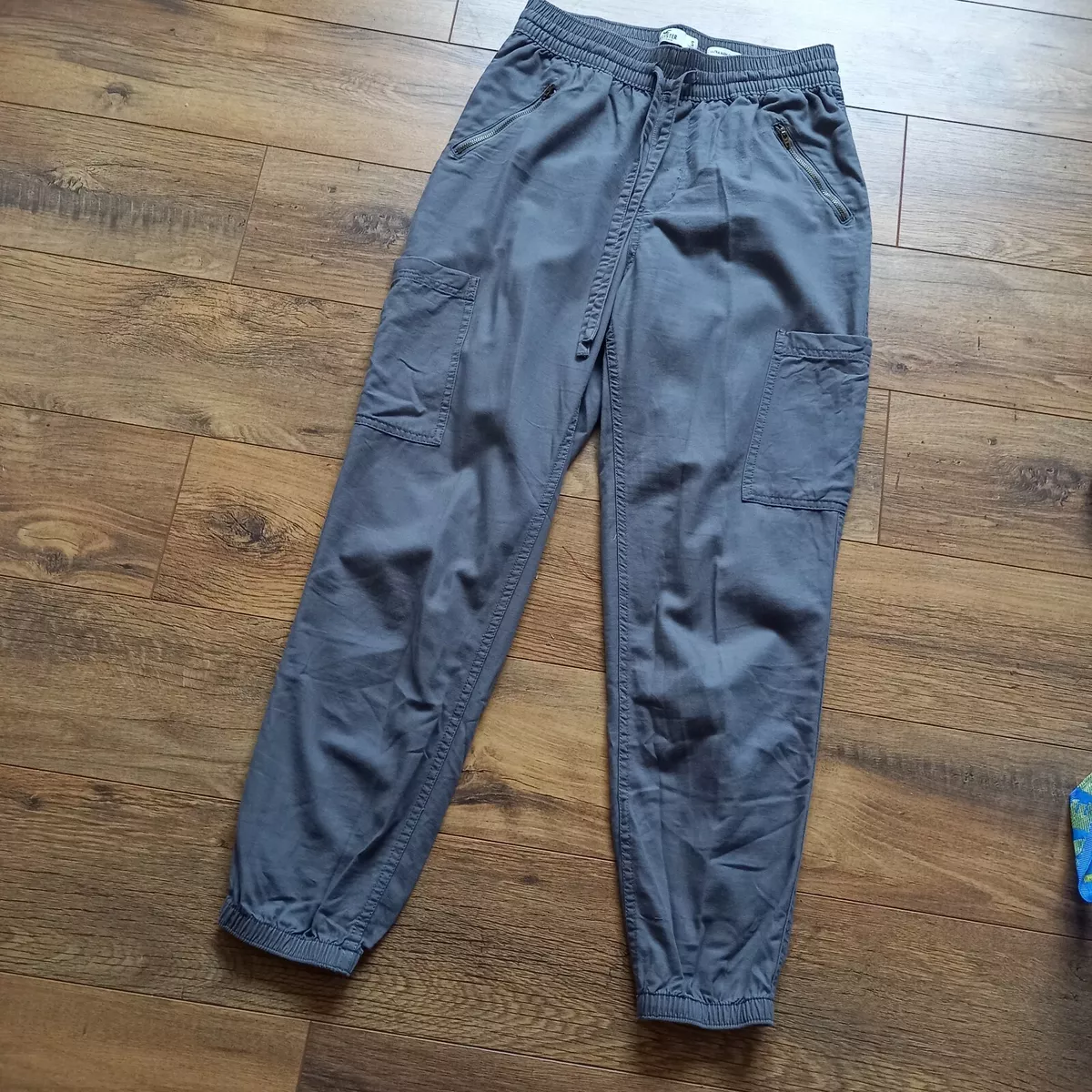 Hollister store grey pants