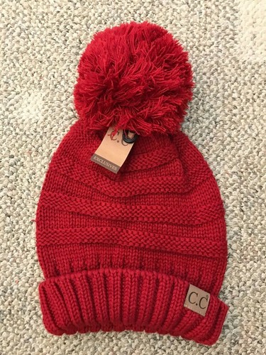 red pom pom hat womens