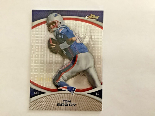 Tom Brady [Refractor] #40 2010 Topps Finest card