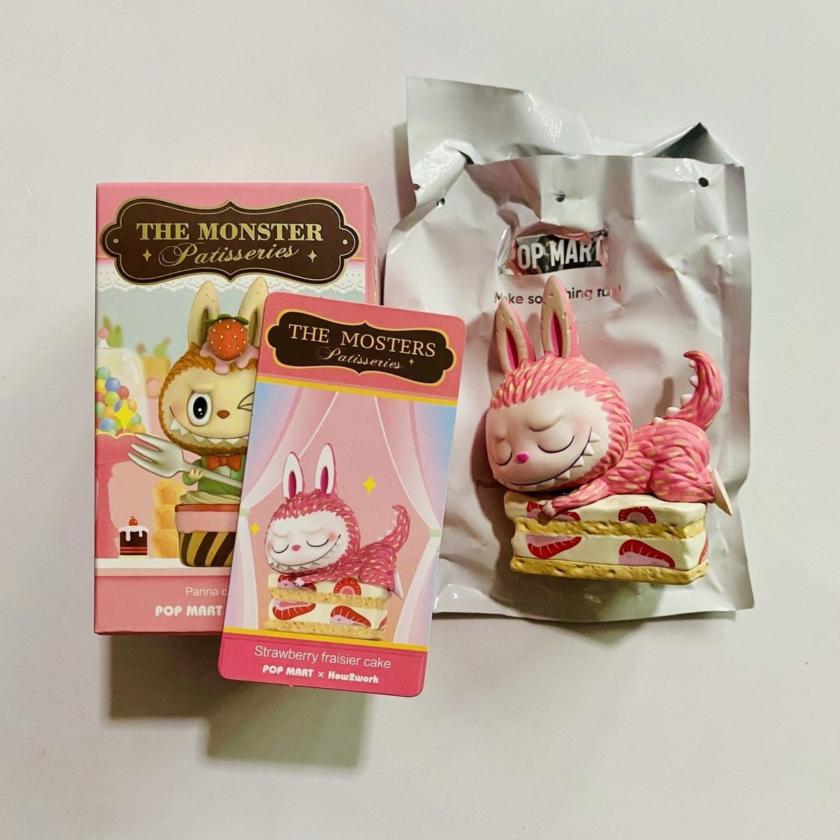 The Monster Patisseries LABUBUフィギュア The Monster Patisseries Labubu Mini Series Blind Box by