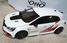 1/18 Otto Mobile Renault Megane Trophy R White Model Car