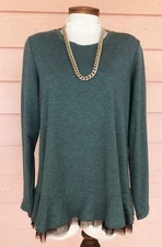 LORI GOLDSTEIN LOGO LOUNGE TUNIC TOP Sz L Comfy Fit Ruffle Hem EZ CARE Blouse