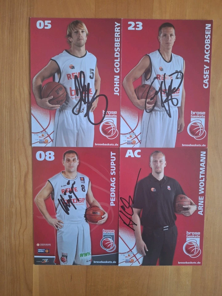 4 # Autogrammkarten # Sport # Basketball 🏀 # Brose Baskets Bamberg ⛹️ - Bild 1 von 1