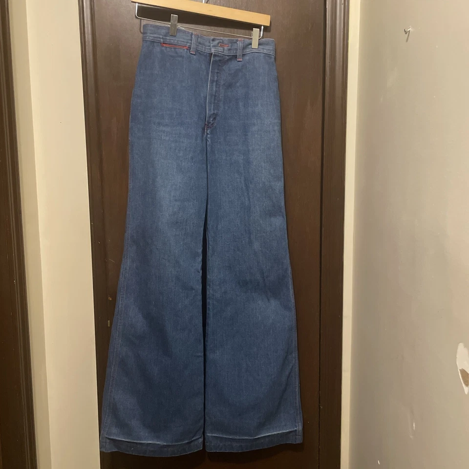 Jeans acampanados vintage años 70 tiro alto Wrangler Scovill western W 28 H 38 L 45 IS 34 Foto 2 de 4