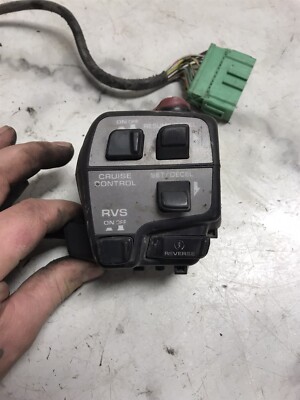 01 Honda GL1800 GL 1800 Goldwing Right Hand Control Switch Starter