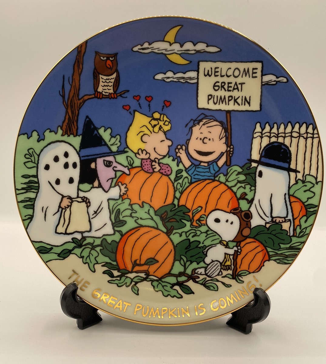 Danbury Mint Peanuts gang Snoopy The Great Pumpkin is Coming