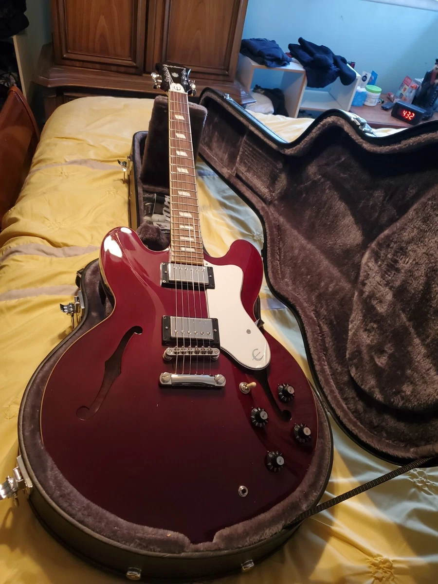 Epiphone Noel Gallagher Riviera Dark Wine Red Excellent