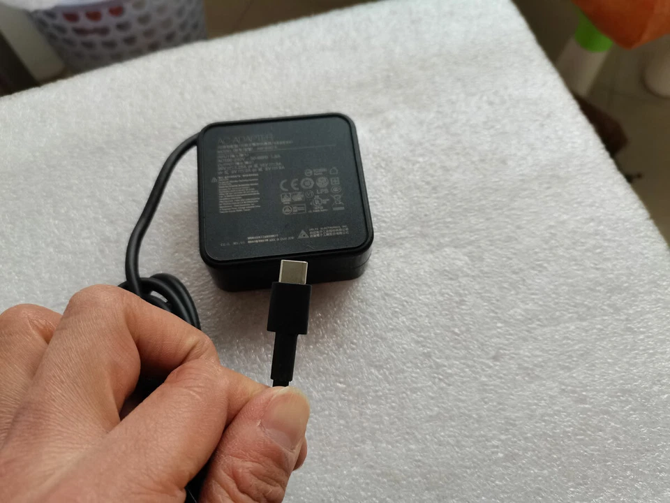 Delta/MSI 20V 3.25A 65W USB-C 适用于 MSI Summit E13 翻盖 Evo A11MT-253US 交流适配器 — 第 3/4 张图片