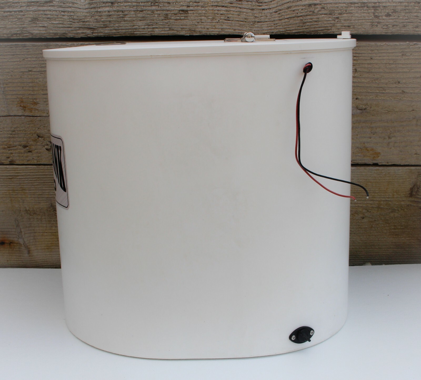 Creek Bank Tanks 30 gallon shad herring live bait well marine aeration