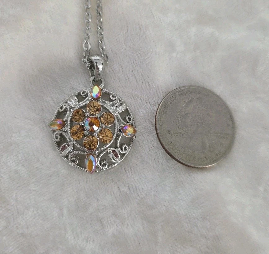 Colgante Piedras Amarillas Chapado en Rodio, Collar Libre de Níquel, Cadena 18-20" Foto 4 de 4