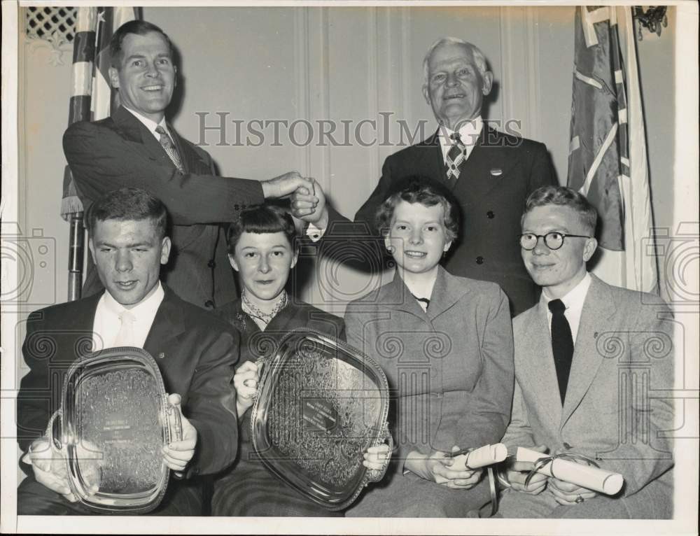 1953 Press Photo National 4-H Club Leadership & Citizenship winners, Illinois