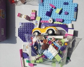 LEGO FRIENDS Lot: 41130 Roller Coaster/41320 Yogurt/ 3061 Cafe/ 80-95% Complete