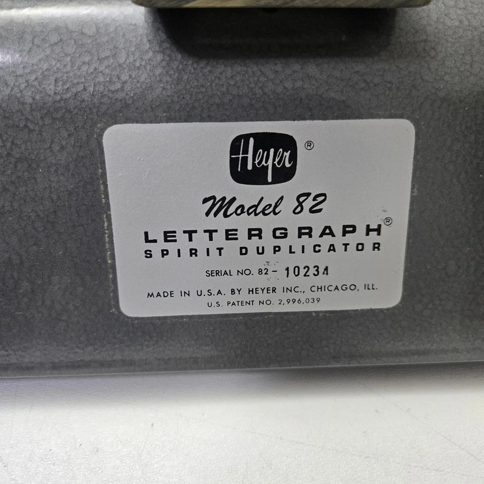 HEYER LETTERGRAPH MODEL 82 SPIRIT DUPLICATOR Copier Press Applicator With Cover - Image 2 of 4