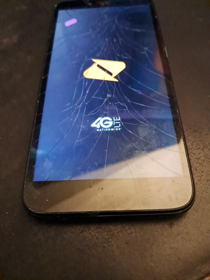 Coolpad Legacy S CO3648A Android Smartphone 16GB Black Boost Mobile - NEEDS... - Image 2 of 4