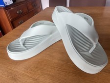 Crocs Womens Getaway Platform Sandals Size 8 W10 In Plaster ( Pale Green )NWOT