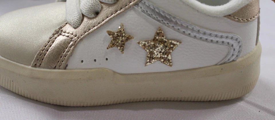 OshKosh B'gosh ребенка ясельного возраста девочек металлический звезда кроссовки AC2 золото размер: США: 5 ЕС: 20 - Изображение 2 из 4