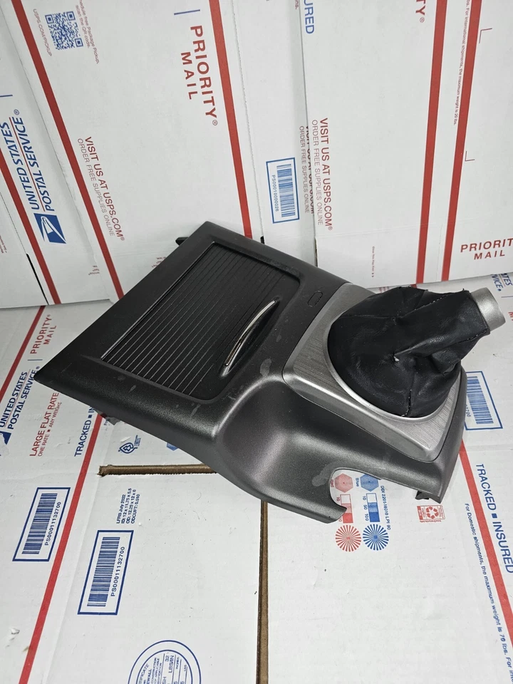Acura CSX 2006-2011 consola central con cubierta deslizante (actualización Honda Civic) fabricante de equipos originales Foto 2 de 4