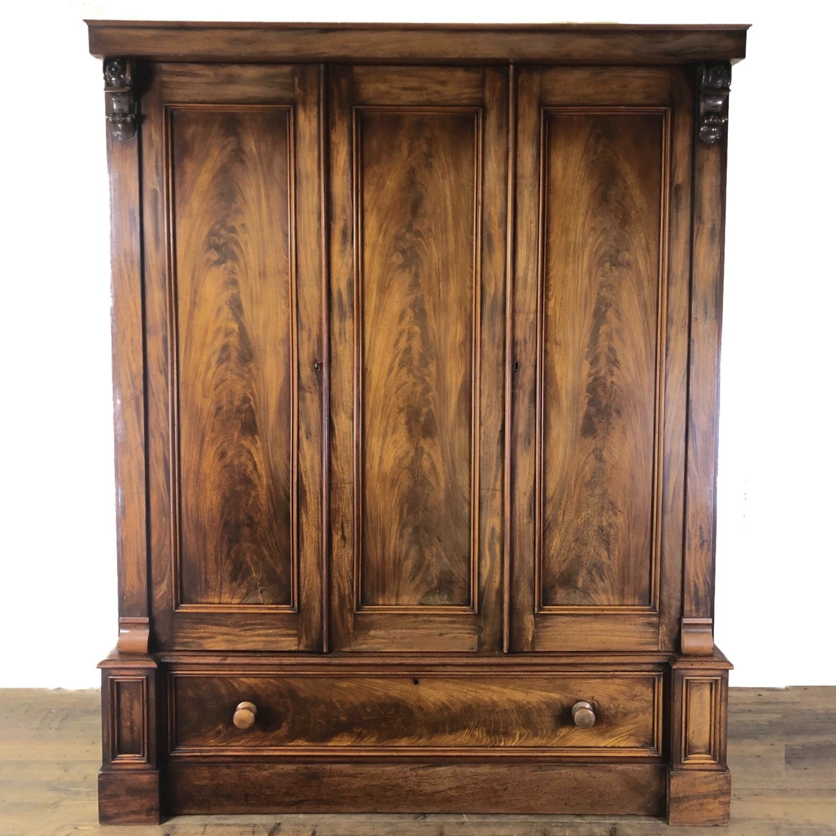 Compactum wardrobe 2024