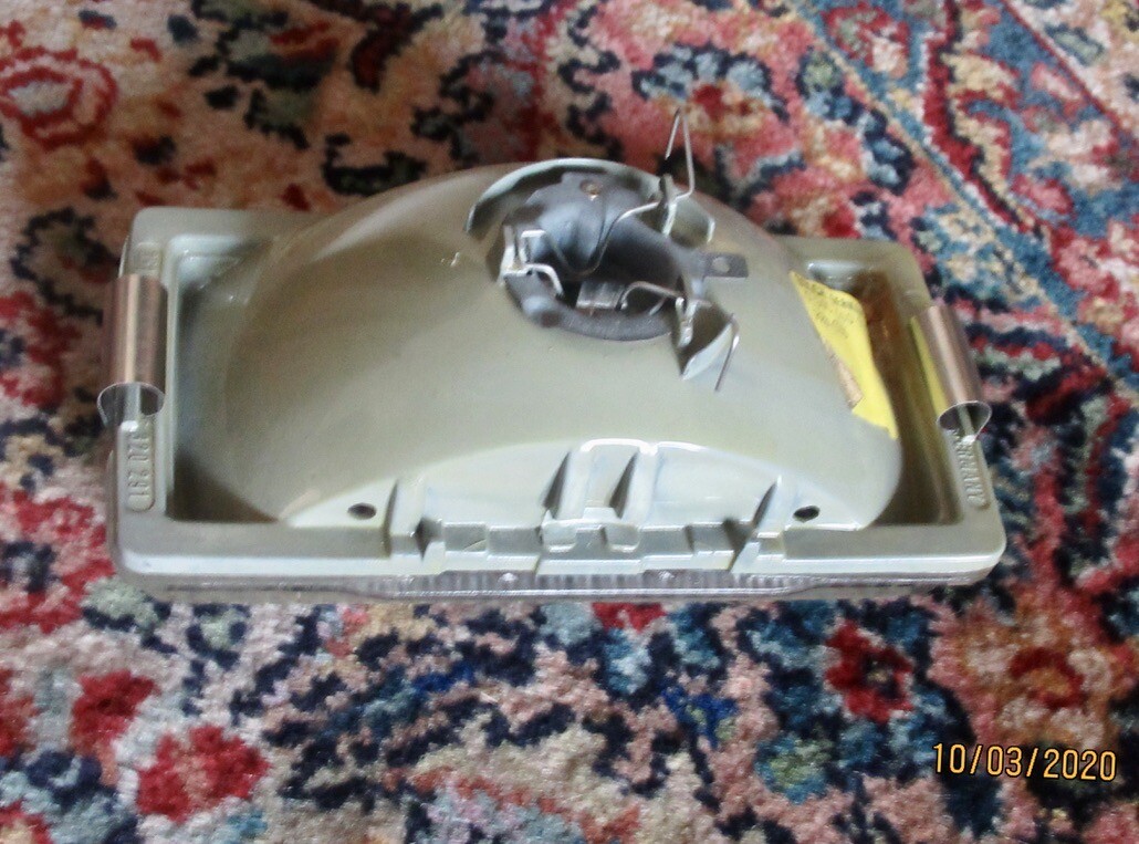 Bosch halogen driving lamp  Bosch 0 305 600 006 Mercedes Rolls Royce RARE NOS