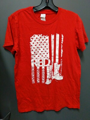 Red Friday Flag Remember Everyone Deployed Gildan Tee T-Shirt Womens Sz S