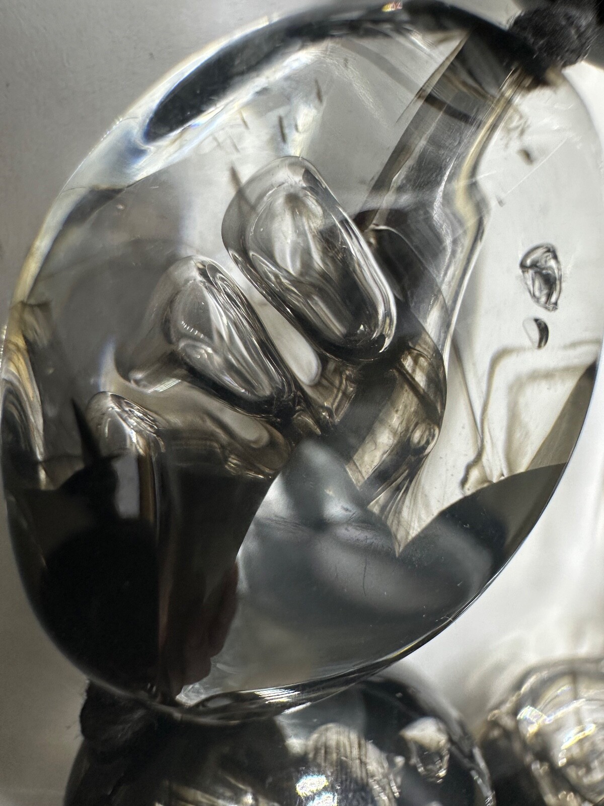STATEMENT CLEAR BLACK CONTROLLED BUBBLES LUCITE N… - image 3