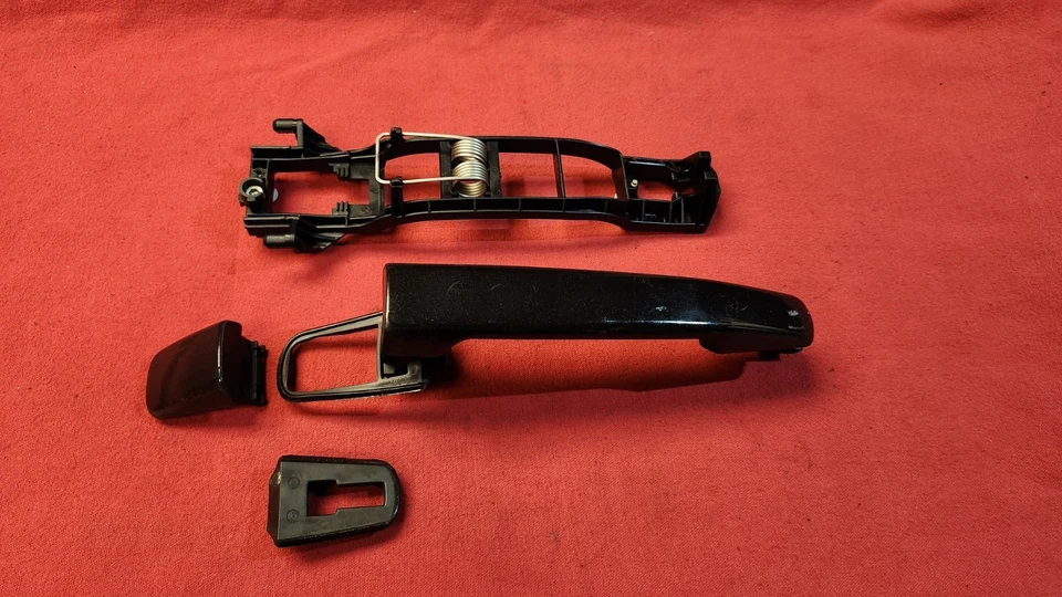 Manija de puerta exterior del lado derecho del pasajero Mercedes R170 SLK230 97-00 plateada OEM Foto 2 de 4