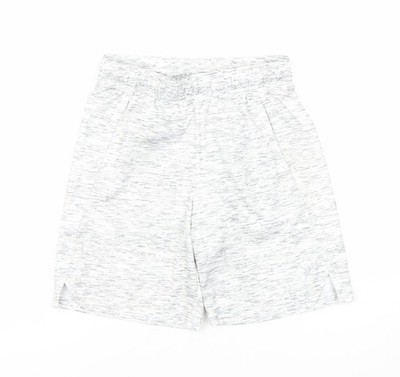 Old Navy Jungen weiße Sportshorts 6-7 Jahre