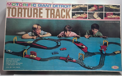 Vintage Ideal Motorific 1966 Giant Detroit Torture Track Race Set Boxed Partial