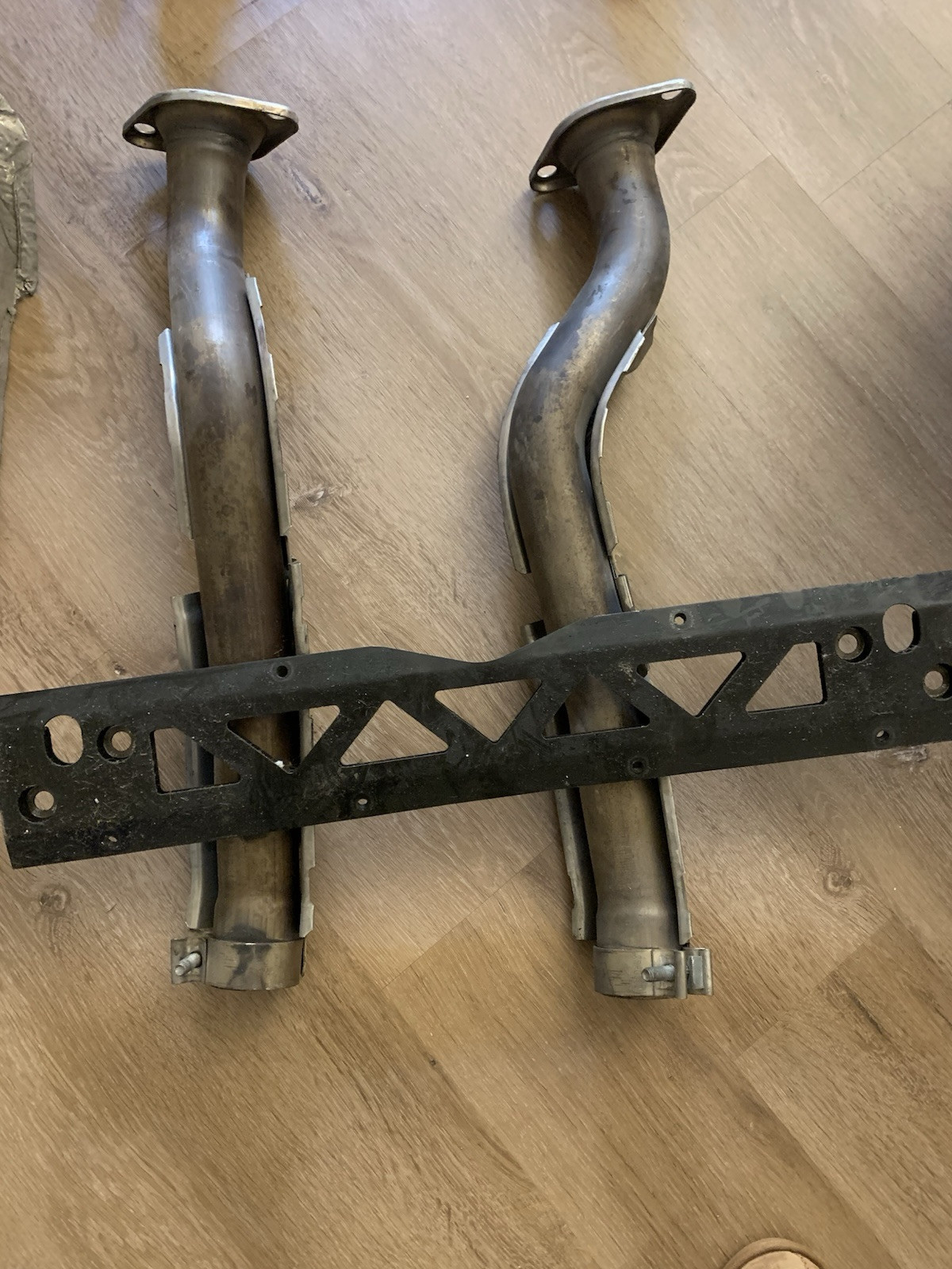 2015 Aston Martin Vantage V12 Exshaust Pipe OEM