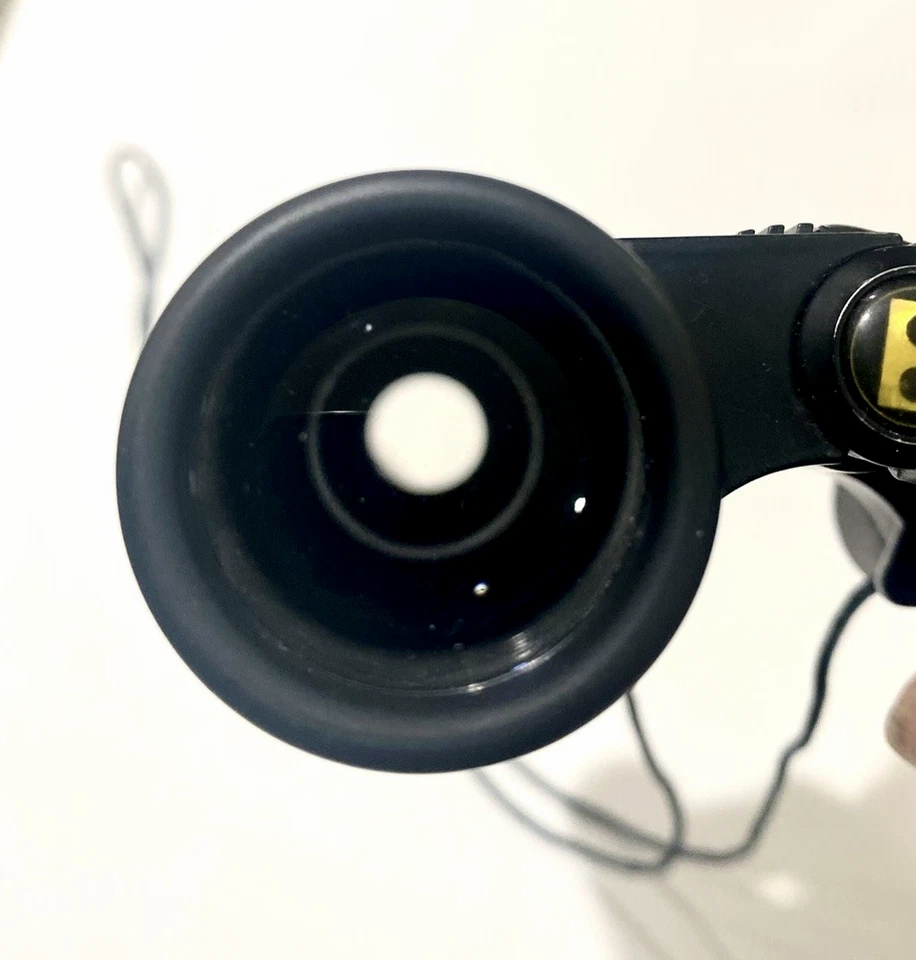 Bushnell PowerView Insta Focus 4x30 Compact Binoculars w/ Strap - Image 4 of 4