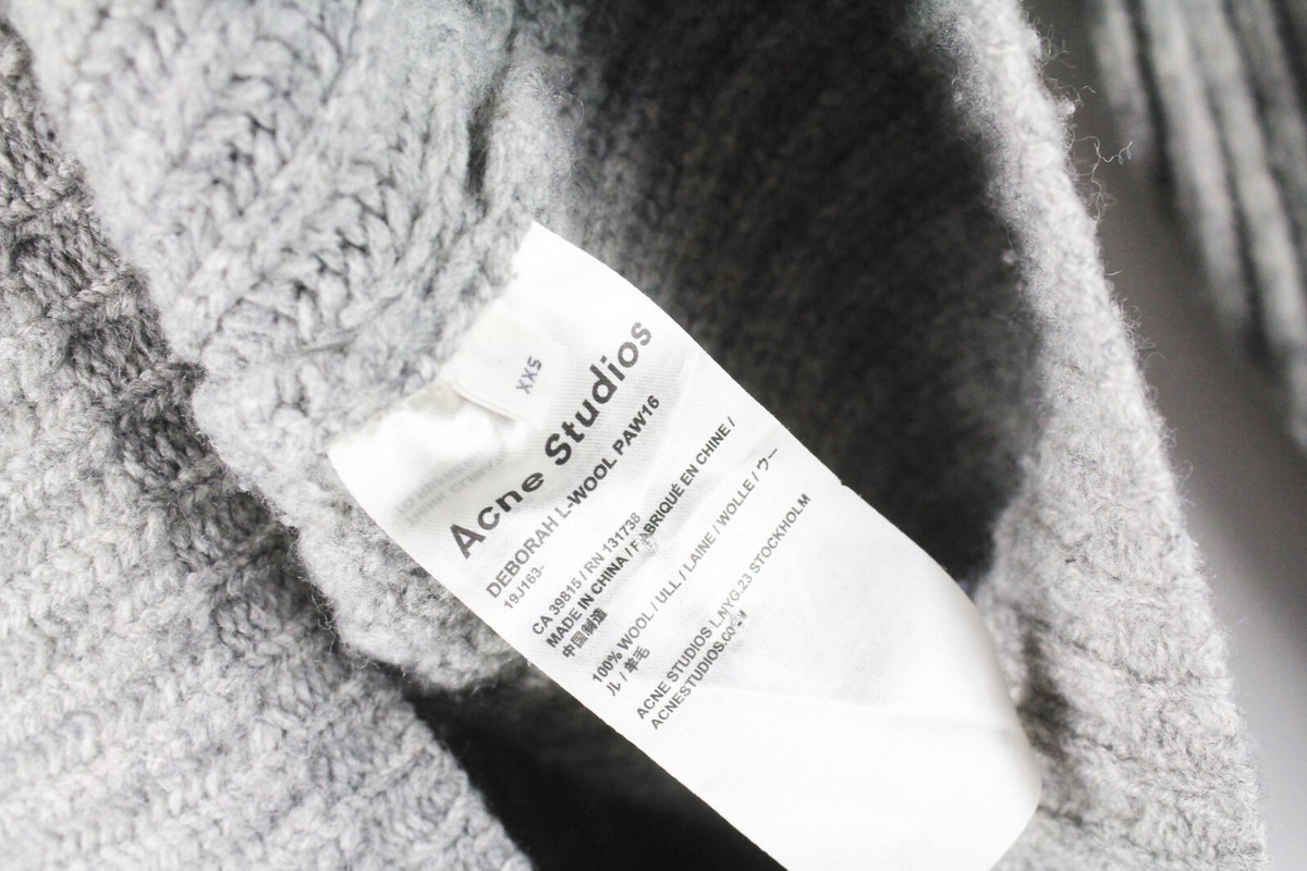 Acne Studios　デボラニット　ウール100%　Vネック　グレー Acne Studios Deborah L-Wool Sweater Women's Oversized gray v